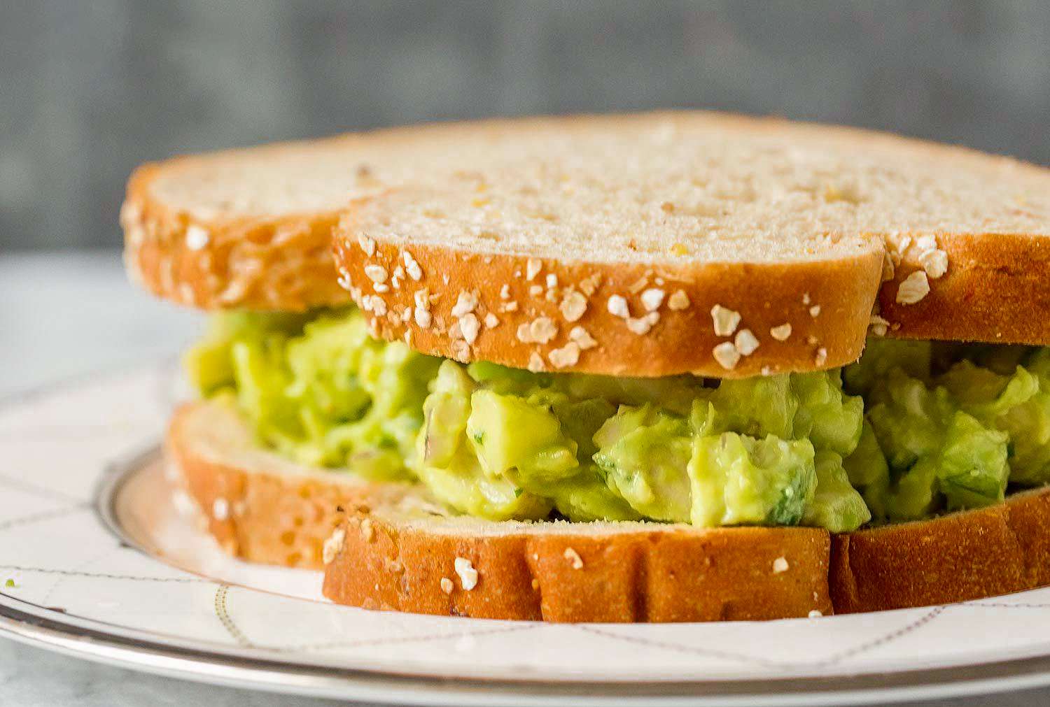 Avocado chicken salad sandwich