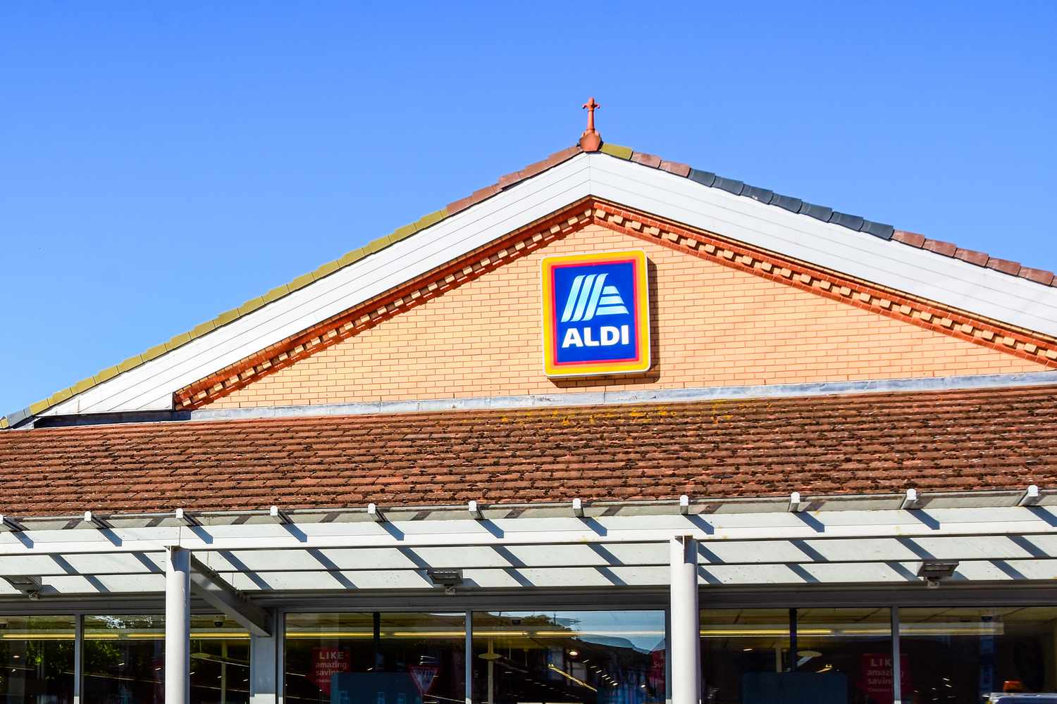 Aldi storefront