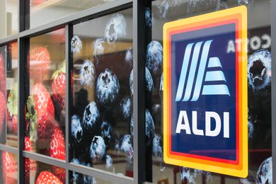 aldi store front