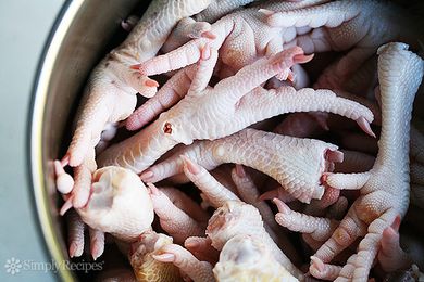 How to Make Stock with Chicken Feet